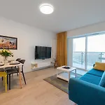 Apartamenty Benthos Towarowa