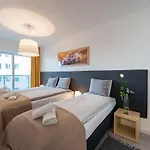 Apartamenty Benthos Towarowa